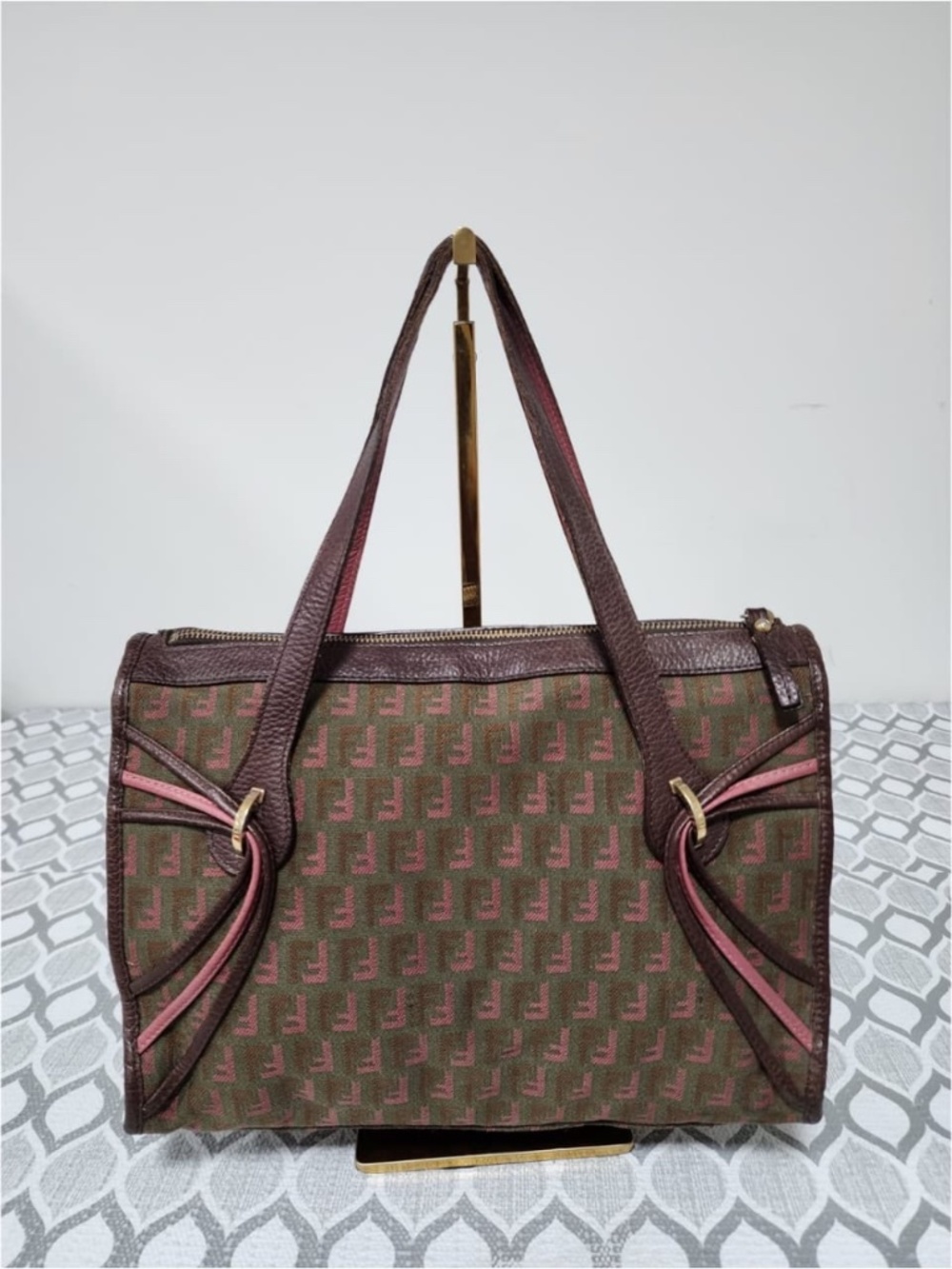 Authentic Fendi Zucchino Canvas and Leather Shoulder Bag Multicolor - Picture 13 of 14